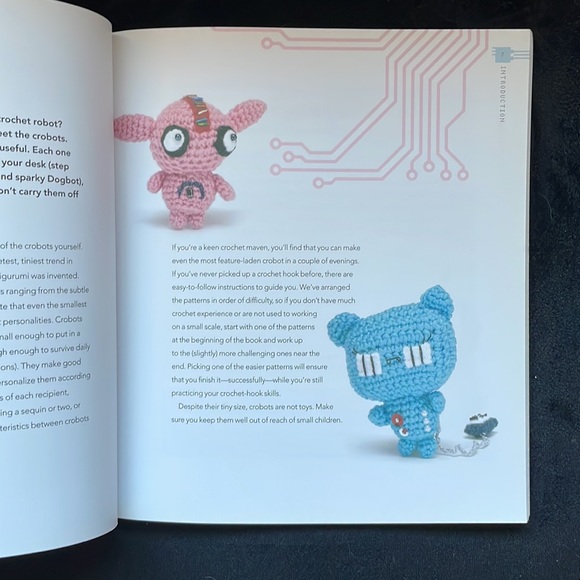 Book CROBOTS. 20 amigurumi crochet robots to make. Softcover - Picture 7 of 7
